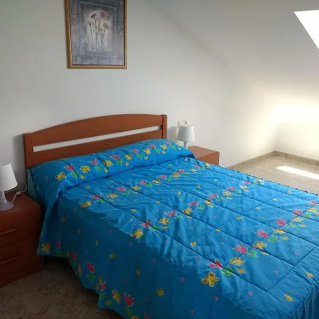 Apartamentosfinisterre דירה *